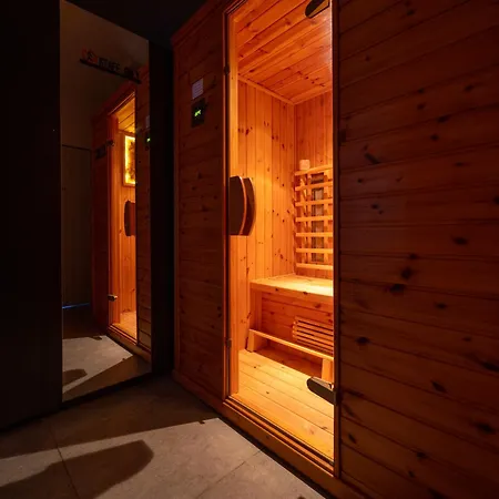 Hideaway Apartament *